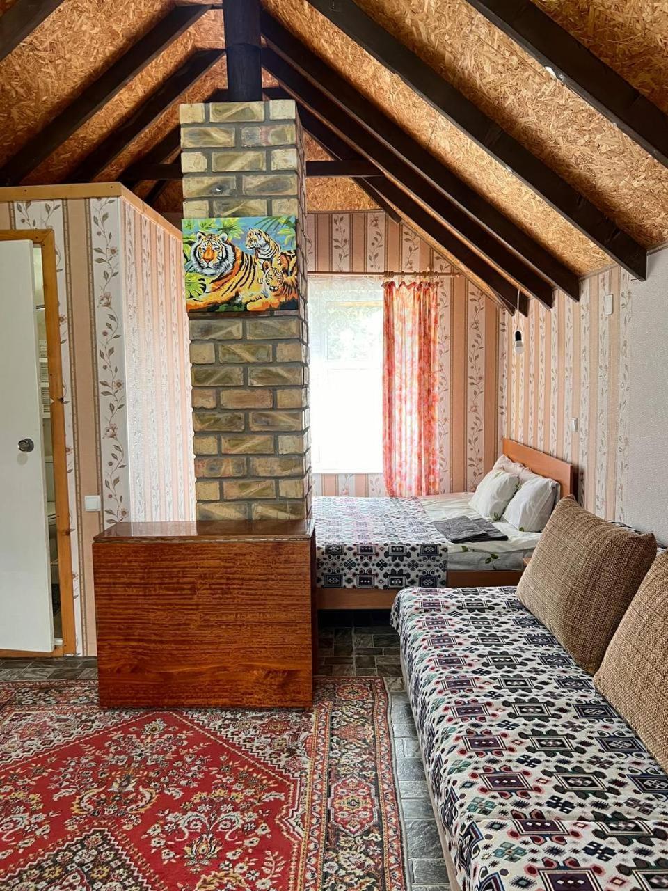 Podsolnukhi Guest House شولبون آتا المظهر الخارجي الصورة