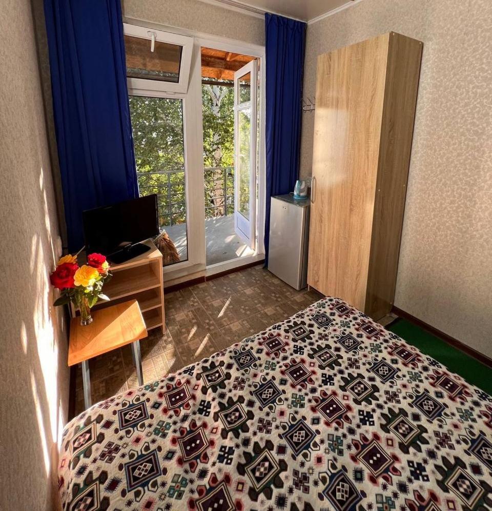 Podsolnukhi Guest House شولبون آتا المظهر الخارجي الصورة